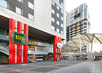 ユニバーサルシティ店